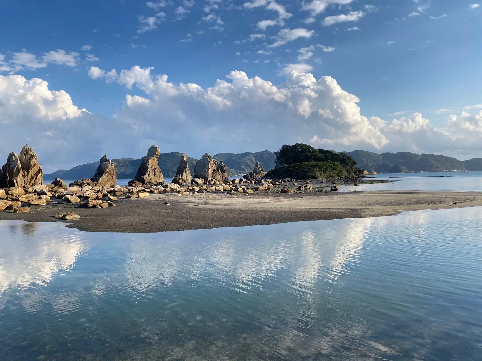 🏖️ 큰 항구 해변(오오도마리 비치) 이미지 8